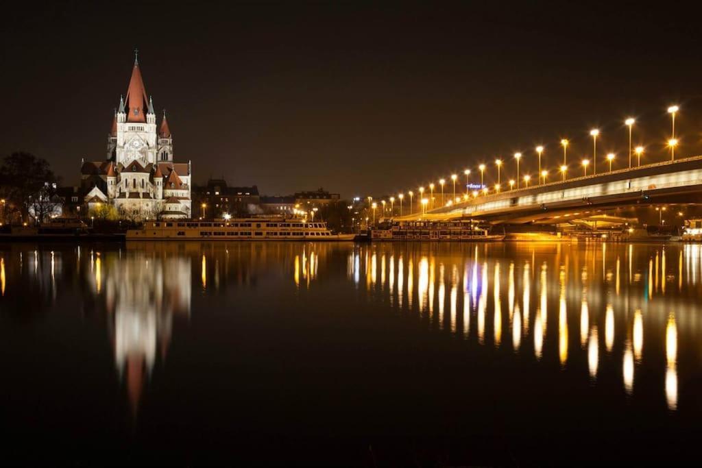 Schoenes Living Am Donauufer Bécs Kültér fotó